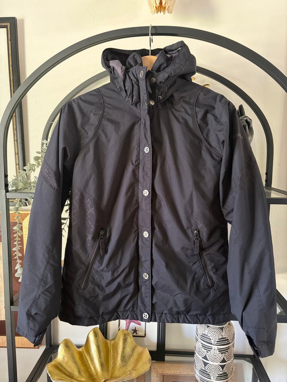 Columbia Women’s Small Black Hooded Insulated Jacket Snap Zip Outdoor